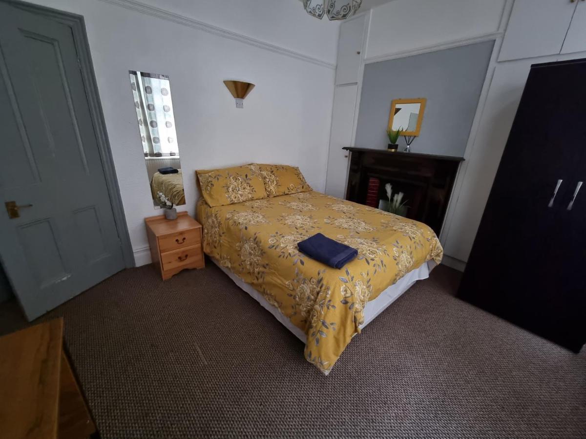 Сasa de vacaciones Stunning 5-bedroom House For Unforgettable Getaway *